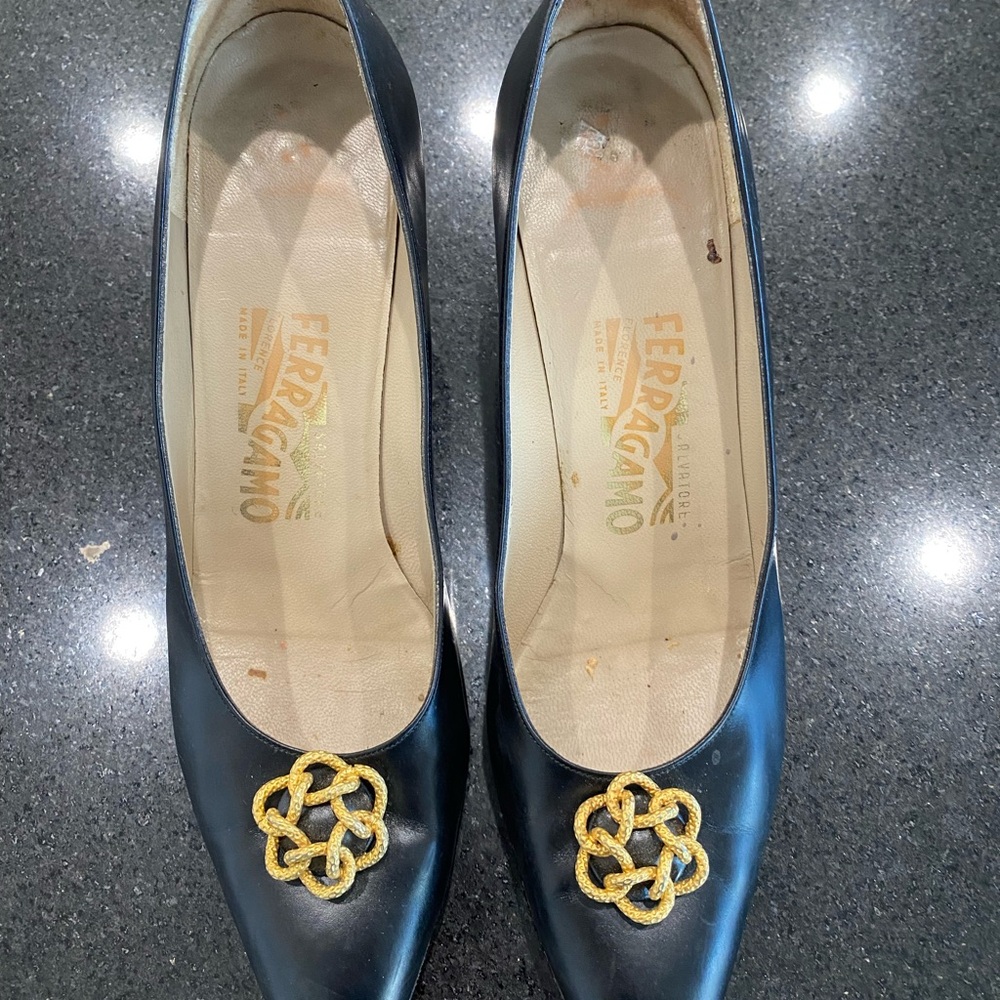 Salvatore Ferragamo Black and Gold Heels with Elegant Design